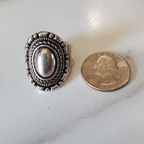 Antique Silver Tone Stretch Band Ring Oval Shape 💥3 for $24💥 - Picture 5 of 17